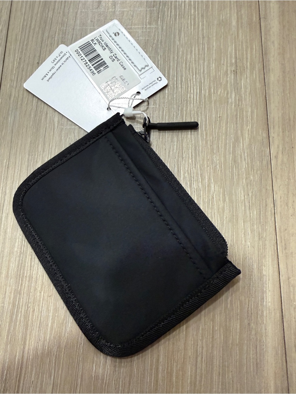 lululemon athletica Black Card Holder Wallet - Picture 2 of 4
